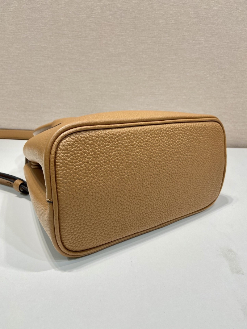 Pra*a top handle bags